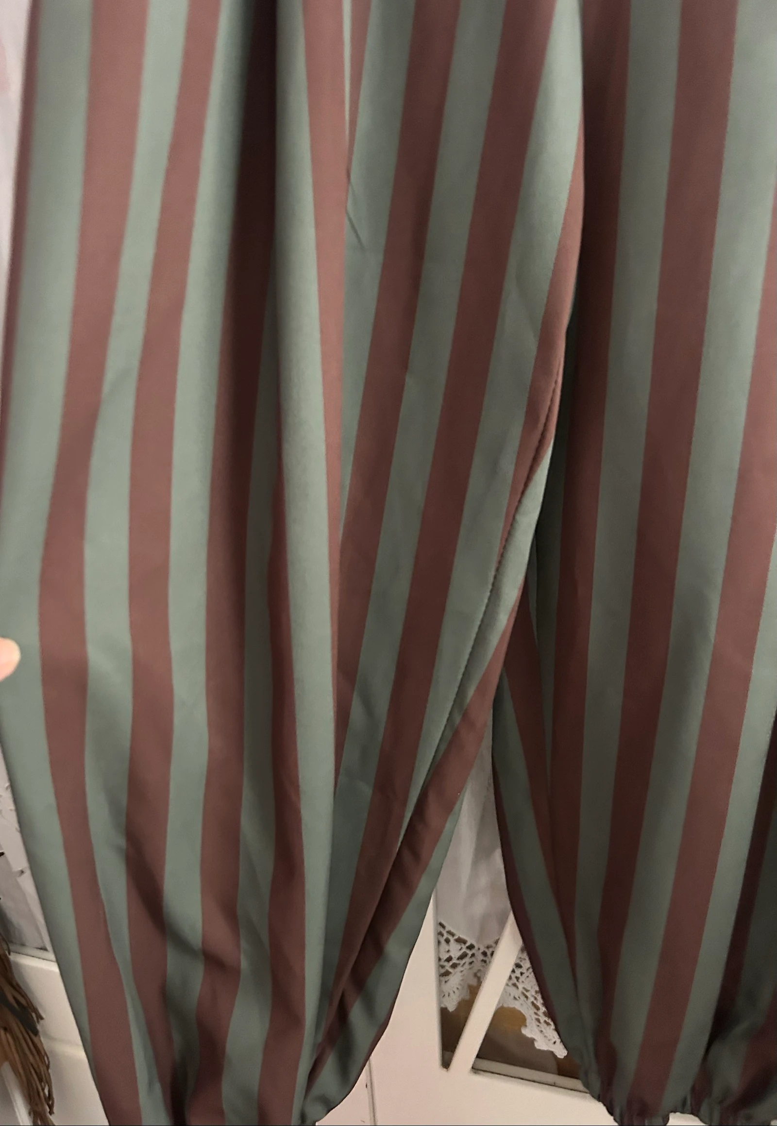 Bell-bottom pants – photo 2